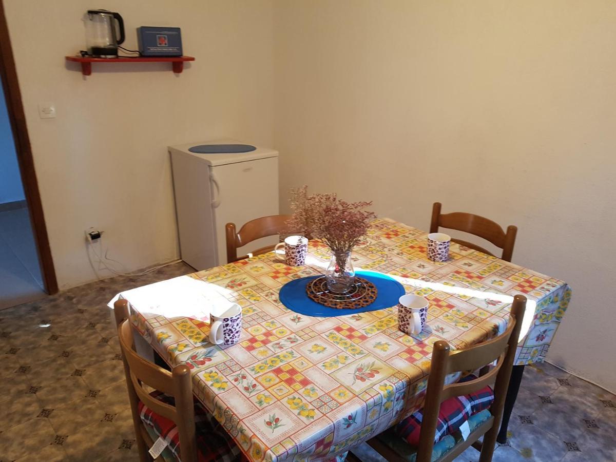 Extra Spacious Seaview Apartments Close To The Beach, With Large Terraces And Free Wi-Fi & Ac & Bbq & Parking Space 살리 외부 사진